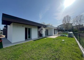 Portion of a house Via Martiri Focaccia, Cervia - photo 2