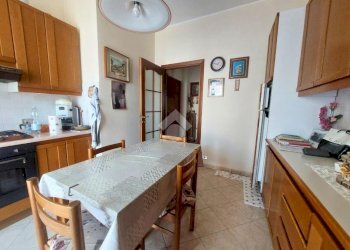 Three-room apartment Via pellico, Vittuone - photo 9