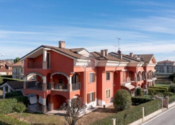 Four-room apartment Via Clemente Fusero, Cherasco - photo 1