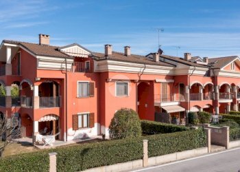 Four-room apartment Via Clemente Fusero, Cherasco - photo 2