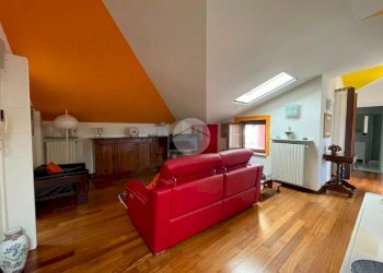 Four-room apartment Via Clemente Fusero, Cherasco - photo 8