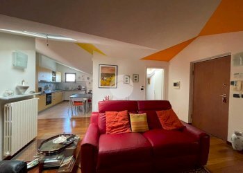 Four-room apartment Via Clemente Fusero, Cherasco - photo 9