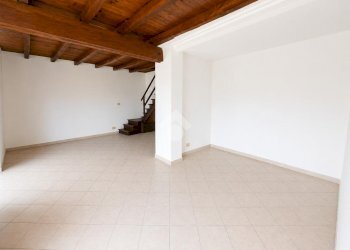 Independent house Via San Vitale, Roppolo - photo 5
