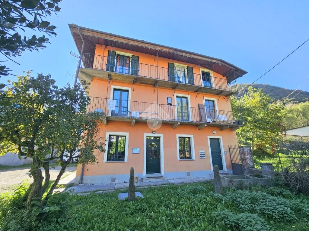 Two-room apartment Via XXV Aprile, San Germano Chisone - photo 1