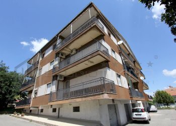 Foto 3 - Appartamento VIA RUSOLI
 
2, Castrolibero - foto 3