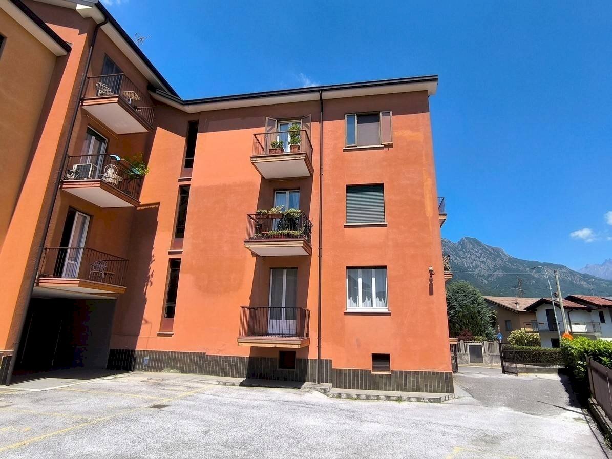Foto 1 - Three-room apartment via Bellingera, Civate - photo 1