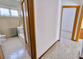 Foto 21 - Three-room apartment via Bellingera, Civate - photo 21