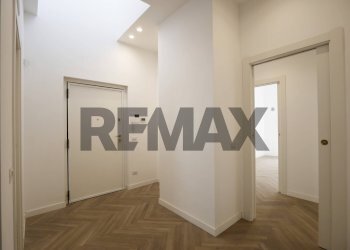 Hall / corridoio - Independent house Via Faenza
 
97, Triggiano - photo 3