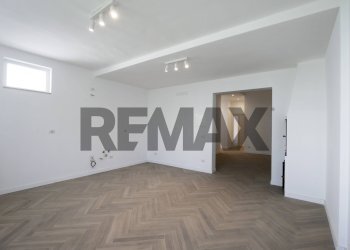 Stanza vuota - Independent house Via Faenza
 
97, Triggiano - photo 8
