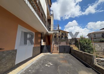 Terrazza - Three-room apartment Vicolo Cardillo
 
5, San Pietro Clarenza - photo 4