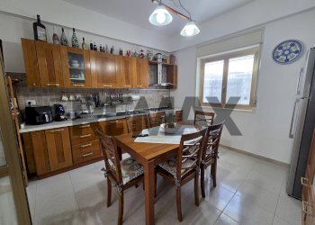 Cucina - Three-room apartment Vicolo Cardillo
 
5, San Pietro Clarenza - photo 18
