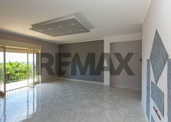 Stanza vuota - Apartment Via Passopomo
 
97, Santa Venerina - photo 8