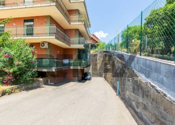 Edificio all\'aperto - Apartment Via Passopomo
 
97, Santa Venerina - photo 41