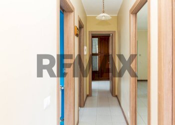 Hall / corridoio - Apartment via Ballatelle
 
5, San Giovanni la Punta - photo 28