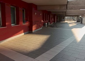 Terrazza - Ufficio Viale Europa
 
137, Caltagirone - foto 2