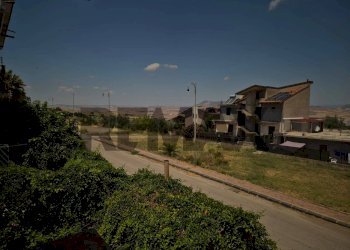 Edificio all\'aperto - Villa Via Padre Pio
 
33, Ramacca - foto 22