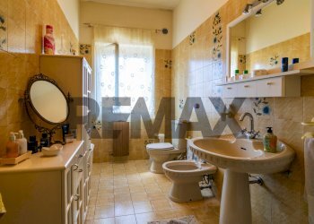 Bagno - Appartamento Via Salvatore d'Acquisto
 
49, Nicolosi - foto 11