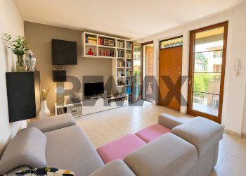 Soggiorno - Terraced Villa Via Parigi
 
4, Montevarchi - photo 7