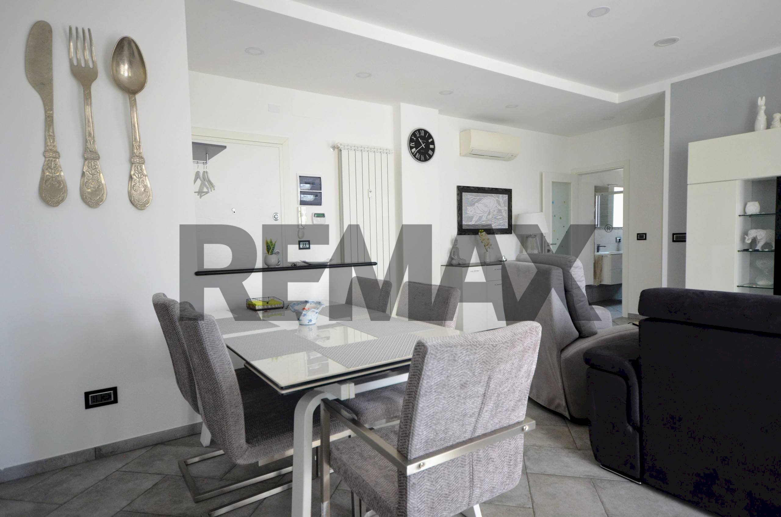 Sala da pranzo - Two-room apartment via Cadorna
22, Savona - photo 2