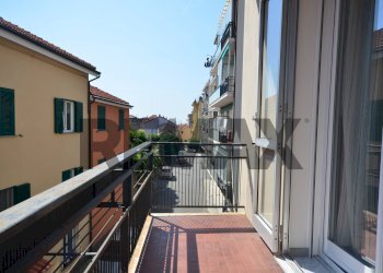 Balcone - Two-room apartment via Cadorna
 
22, Savona - photo 18