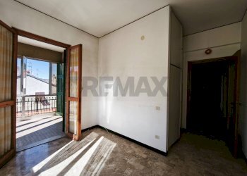 Stanza vuota - Quadrilocale via XXIV Dicembre
 
7, Altare - foto 10