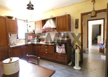 Cucina - Two-room apartment via san zeno
 
24, Garlasco - photo 8