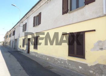 Edificio all\'aperto - Two-room apartment via san zeno
 
24, Garlasco - photo 63