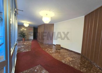 Stanza vuota - Trilocale Viale Suzzani
 
8, Milano - foto 3