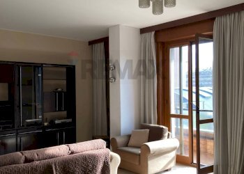 Sala da pranzo - Trilocale Viale Suzzani
 
8, Milano - foto 7
