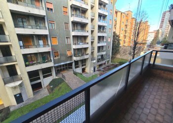 Balcone - Trilocale Viale Suzzani
 
8, Milano - foto 19