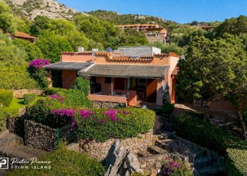 Foto 2 - Villa a Schiera via Stazzu Bide
 
4, Olbia - foto 2