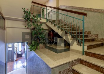 Scale - Hotel Via gabriele dannunzio
54, Ragusa - photo 33