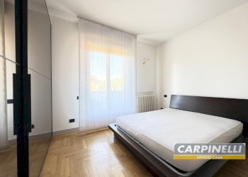 Foto 20 - Four-room apartment via Agnesi
 
1, Desio - photo 20