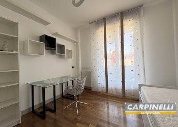 Foto 31 - Four-room apartment via Agnesi
 
1, Desio - photo 31