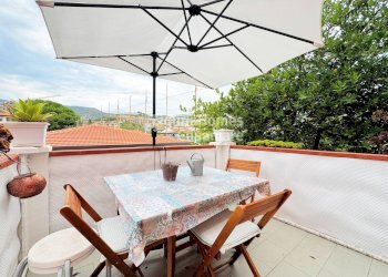 Foto 2 - Three-room apartment Via Nino Bixio, Riva Ligure - photo 2