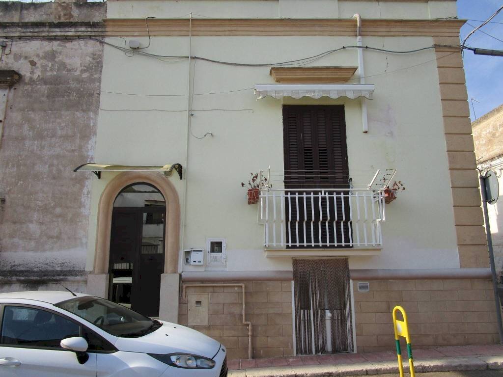 Facciata - Casa indipendente Statte - foto 2