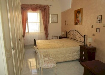Camera da letto - Casa indipendente Statte - foto 6