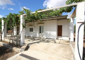 Facciata - Warehouse SP223, Gallipoli - photo 1