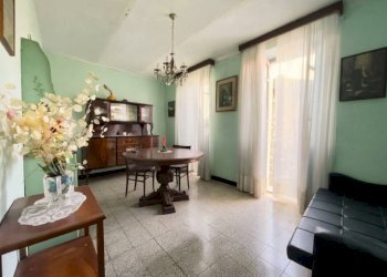 Salone - Rustico Frazione Montecapraro, Fabbrica Curone - foto 2