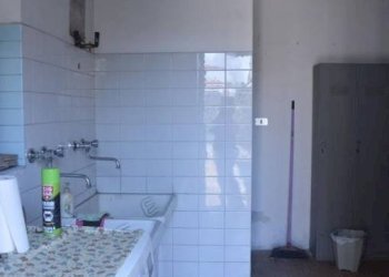 Lavanderia - Negozio via Giuseppe Giusti, 47, Somma Lombardo - foto 15