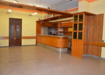 Interno non residenziale - Negozio via Giuseppe Giusti, 47, Somma Lombardo - foto 7