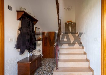 Scale - Casa semi indipendente Via Del Bel
29, Aviano - foto 8