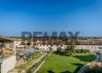 Edificio all\'aperto - Casa semi indipendente Via Del Bel
29, Aviano - foto 31