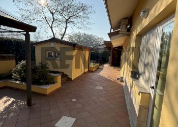 Terrazza - Casa indipendente Via Casilina Sud
 
61, Cervaro - foto 40