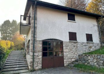 Facciata - Villa via MASSIMO D'AZEGLIO, 4, Ballabio - photo 3