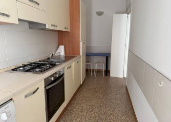 Cucina - Appartamento via Gioberti, 11, Sesto San Giovanni - foto 2