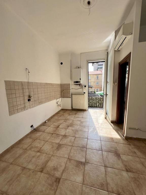 Interno appartamento - Two-room apartment via TORINO, 15, Sesto San Giovanni - photo 2