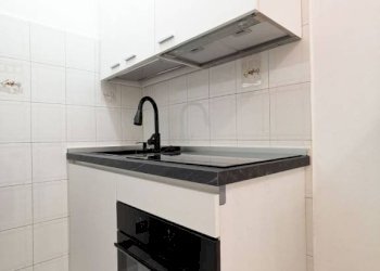 Cucina - Two-room apartment via Alba, 3, Torino (neighborhood Lingotto) - photo 13