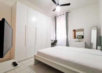 Camera da letto - Two-room apartment via Alba, 3, Torino (neighborhood Lingotto) - photo 33