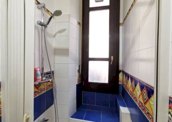 Bagno - Two-room apartment via Alba, 3, Torino (neighborhood Lingotto) - photo 37